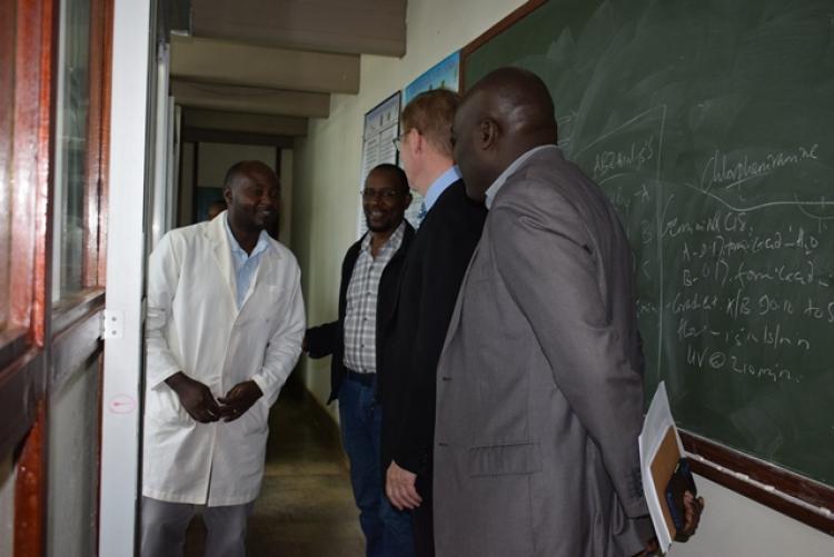 Visit by Prof. Paul Lunn from University of Liverpool in Faculty of Vet. Medicine